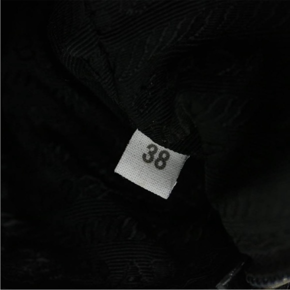 All Inclusion Prada Quilted Nylon Pouch 10x6 in #144 - Picture 8 of 12